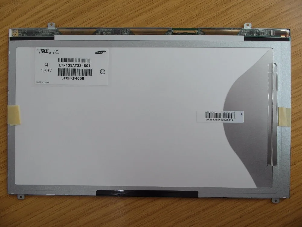 

LTN133AT23 For Samsung NP530U3B LTN133AT23-801 LED Screen Matrix for Laptop 13.3" HD 1366X768 Matte 40Pin Replacement