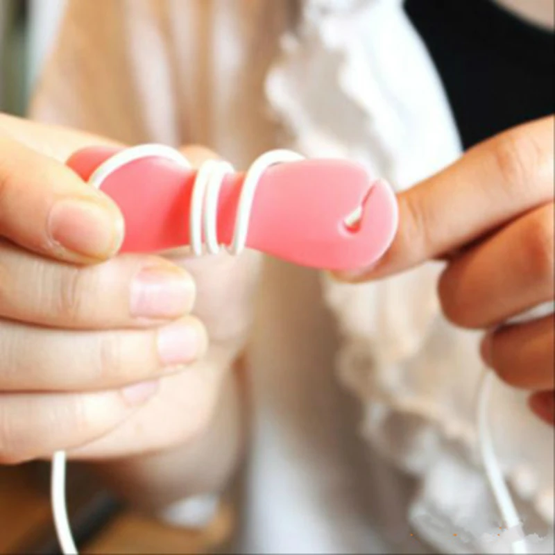 

Winder Cable Holder Headphone Earphone Organizer Random Color Bone Shaped Cable Organizer Rubber Cable Wire Holder