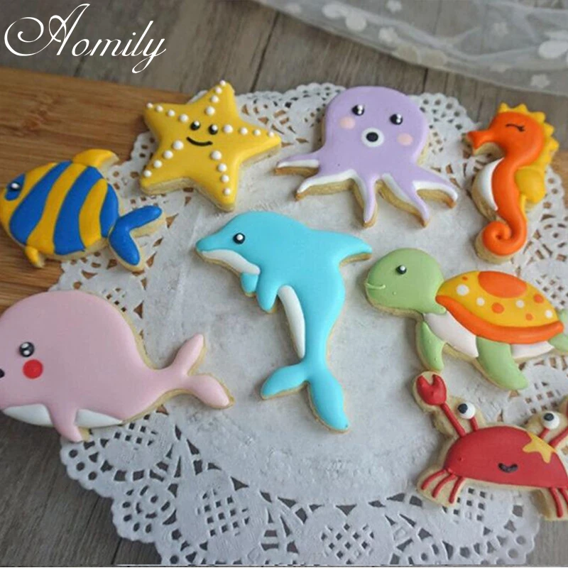 

Aomily 8Pcs/Set Ocean Animals Cookies Mold DIY Handmade Biscuit Chocolate Baking Mould Bakeware Fondant Cake Decorating Tools