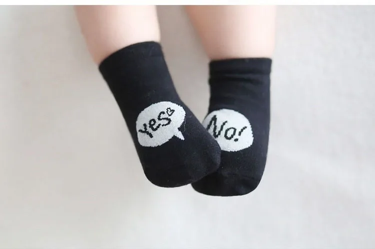 Весенние носки для малышей с героями мультфильмов мягкие хлопковые носки для новорожденных мальчиков и девочек, белые носки для малышей от 0 до 4 лет, 1 пара