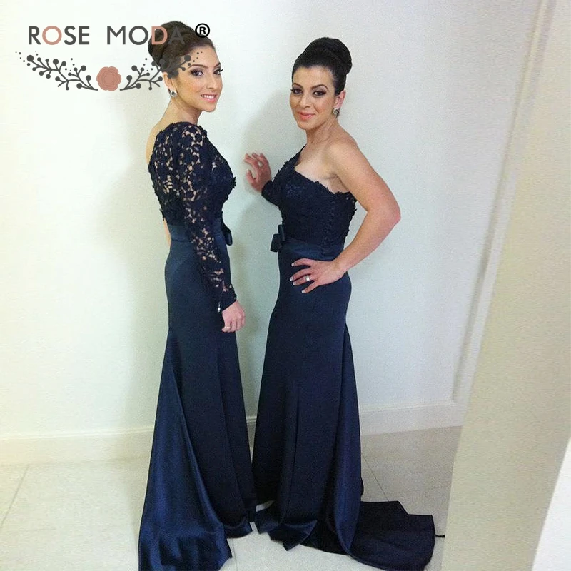 

Rose Moda One Shoulder Long Sleeve Dark Navy Mermaid Bridesmaid Dress with Bow Lace Sleeves Maid of Honor Dress