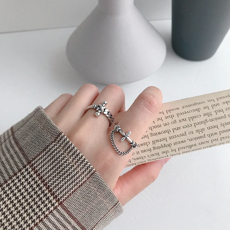 

Silvology 925 Sterling Silver Chain Cross Rings Vintage Do Old Tassel Creative Open Rings For Women Fashionable Jewelry Charm