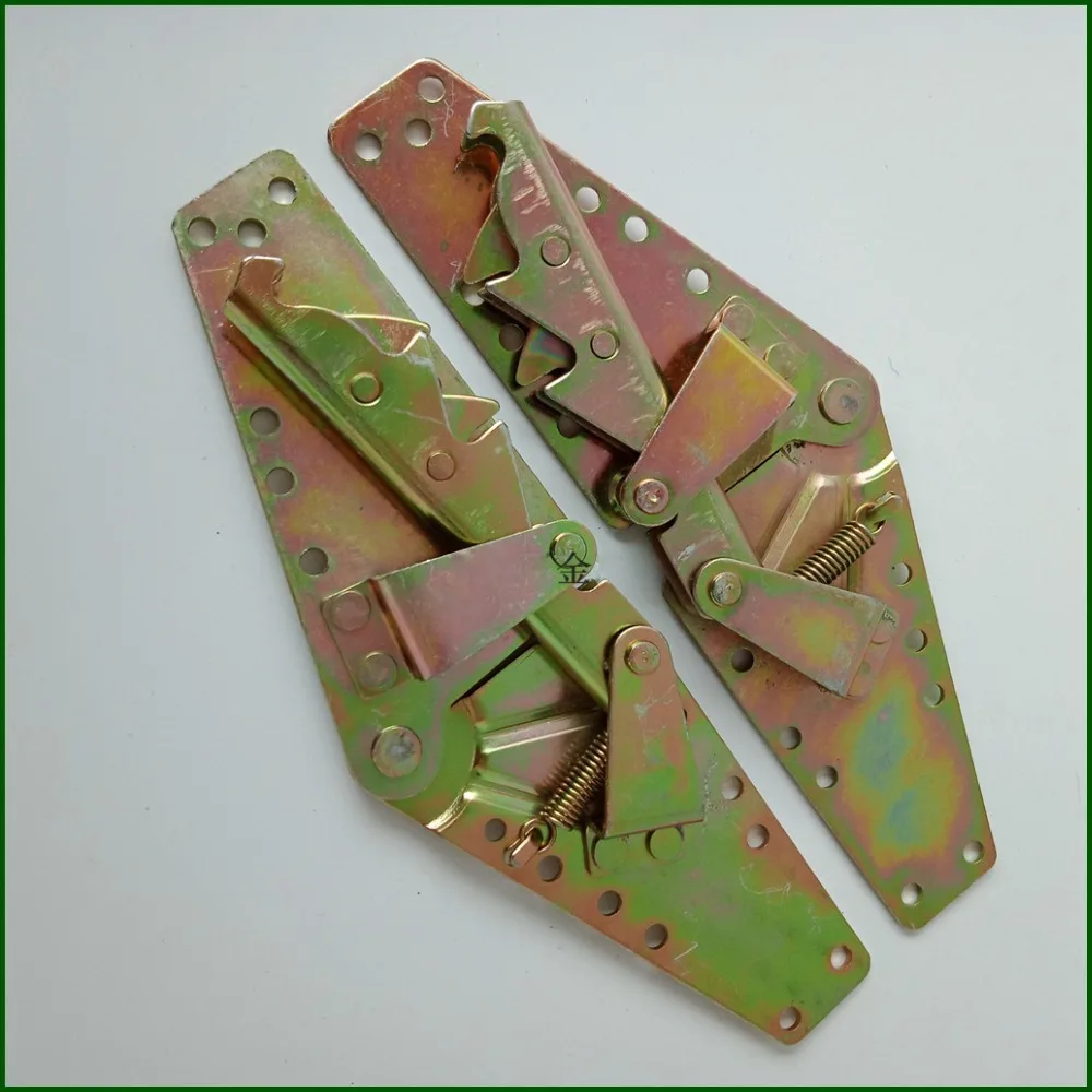 hinge 111