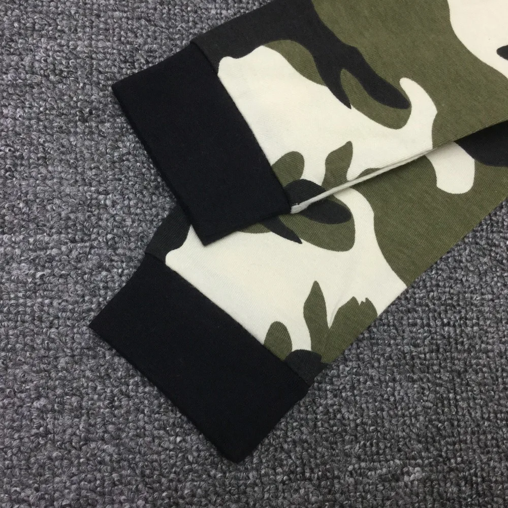 2020 Baby Boy Suit Clothing Long-sleeved Sweater Camouflage Trousers Sets Boys And Girls Clothes Set Baby Clothing Set near me