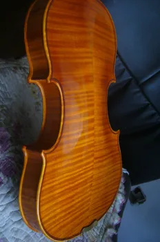 

Stradi model , European tone wood 4/4 size light color OS6 Violin