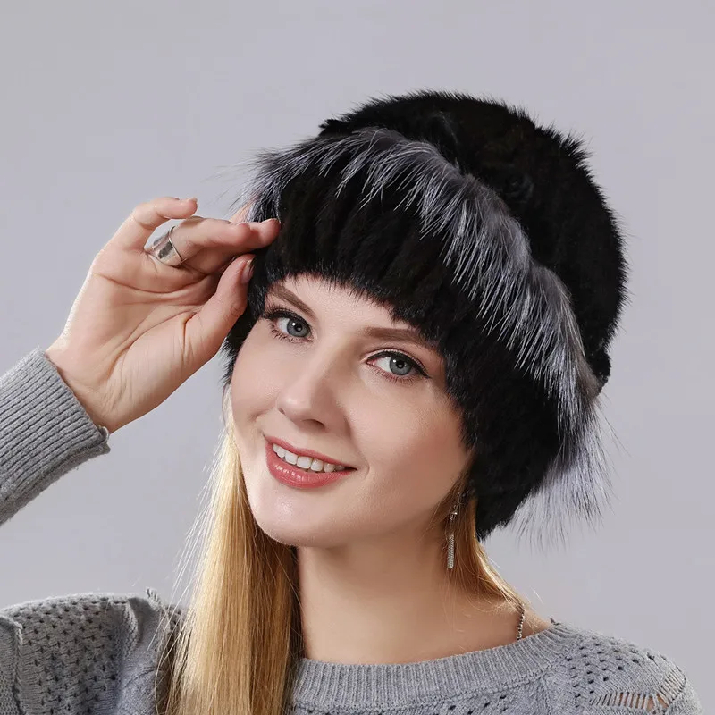 

new style women's warm winter hat Imported mink with The little flowers made of rabbit fur surround the hat and fox fur lower
