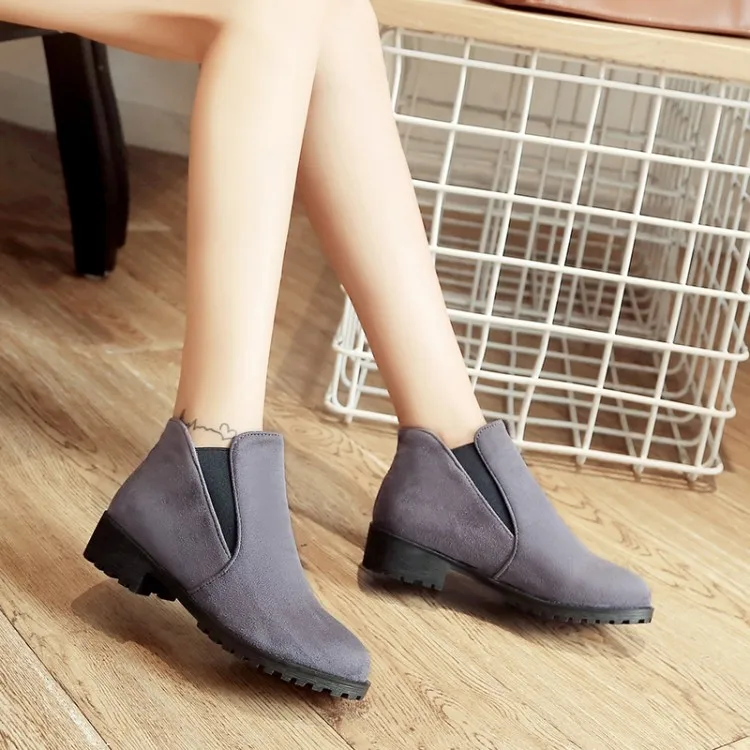 

Big Size 11 12 13 14 15 Chelsea boots with square heel, round hair and one pedal thick heel waterproof platform