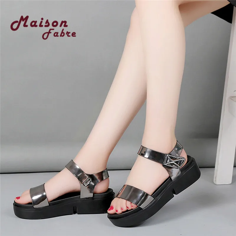 

2019 SAGACE Summer Women Platform Fashion Shoes Casual Occasions Comfortable Flat Sandals