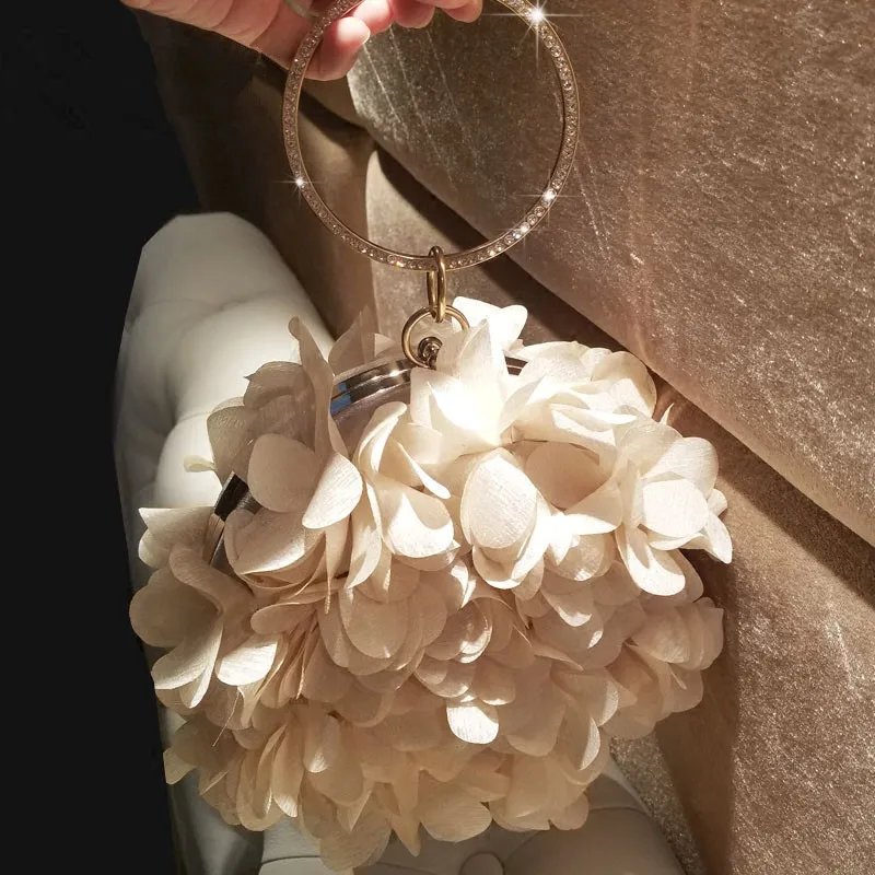 

New Fashion handmade Design Women flowers Handbags Diamond ring handle Round bag for ladies Ball Shape Day Clutch Evening Bags