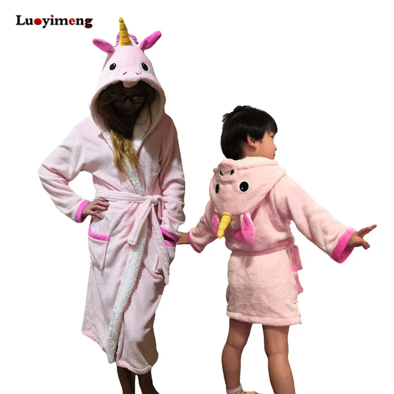 Baby Bathrobes For Girls Pajamas Winter Unicorn Hooded Beach Towel Boys Bath Robe Thick Warm Sleepwear Children Dressing Gown