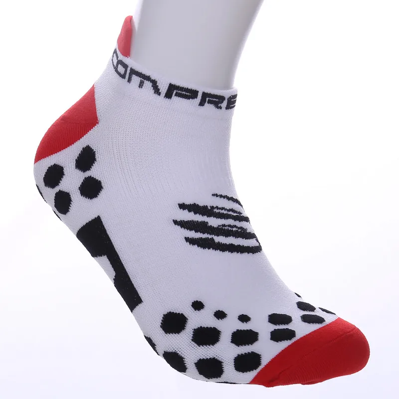 2018-bmambas-Professional-brand-Cycling-sport-socks-Protect-feet-breathable-wicking-socks-cycling-socks-Bicycles-Socks (3)