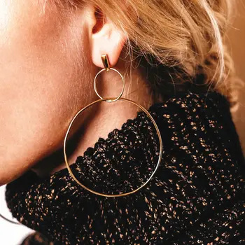 

Minimalist Punk Circle Earrings 2019 Big Geometric Round Earrings For Women Hanging Dangle Earrings Fashion Statement Earrings