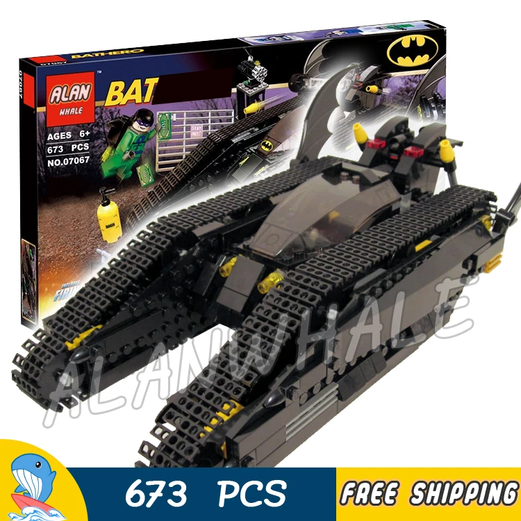  673Pcs Super Heroes Batman Movie Bat Tank Riddler and Bane's Hideout 07067 Figure Building Blocks T