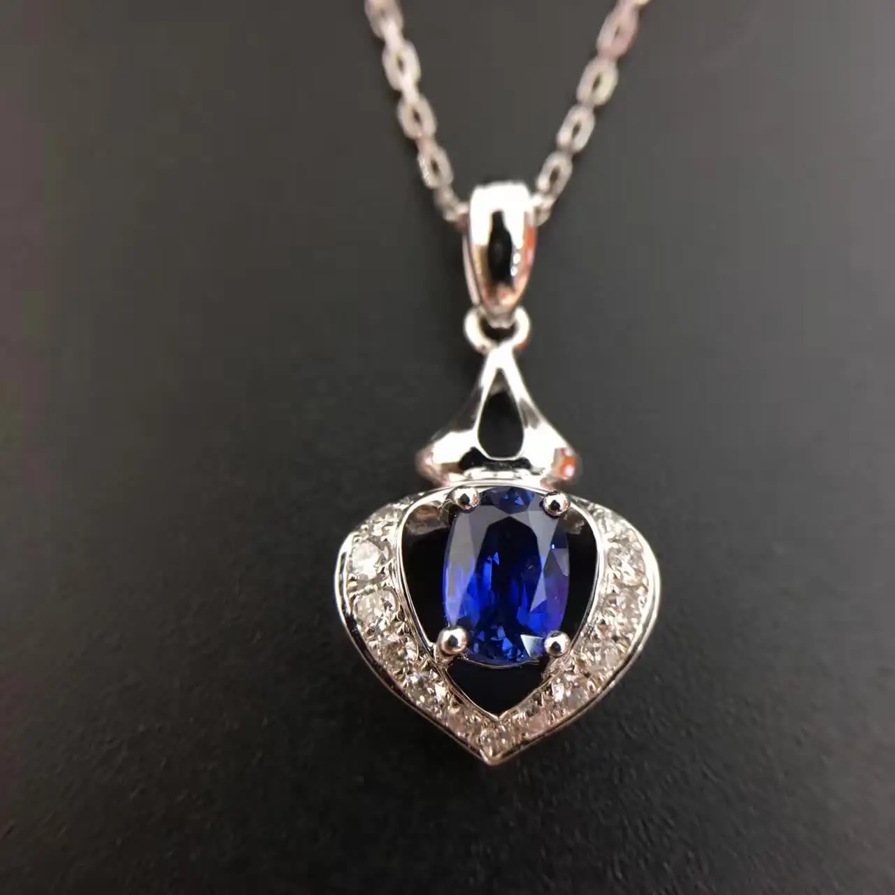 0 691ct 0 144ct 18K White Gold Natural Sapphire and Pendant font b Necklace b font