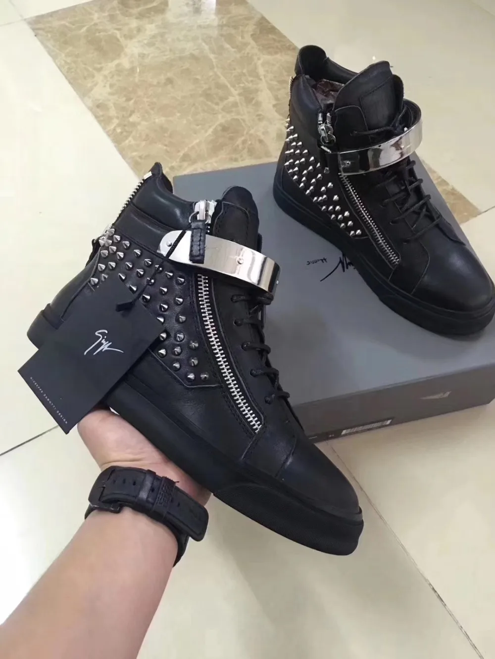 

Authentic Giuseppe x zanotti design Black Spikes Hight Top Punk GZ Sneakers Men and Women Designer Casual Shoes