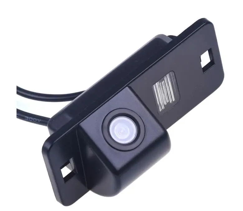 

Car Rearview Camera for BMW X3 E83 E53 E39 E46 E53 X5 X3 X6 E82 E88 E90 E91 E92 E60 E61 E62 CCD camera (check your size pls)
