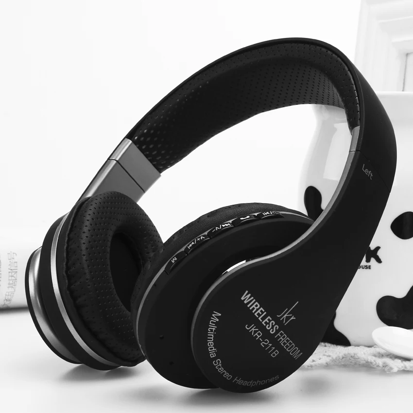 Беспроводная bluetooth гарнитура спортивные наушники с басами микрофоном fm радио