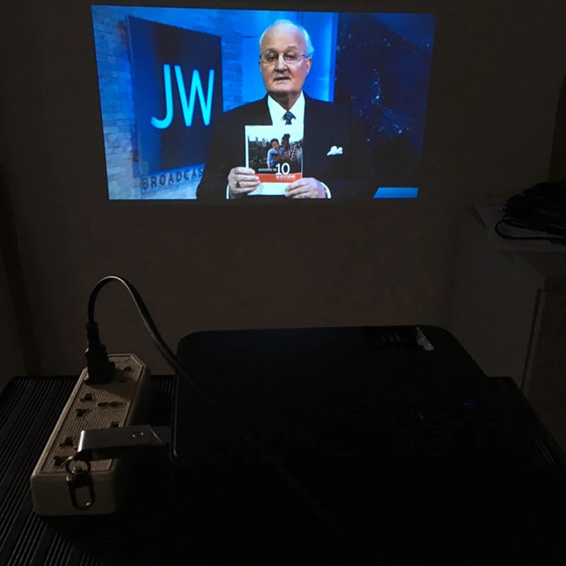 Everyone Gain 2000 lumens Projector Android 4.4 HD LED Wifi Smart Projector home theater LCD Video Proyector TV mini290A Beamer