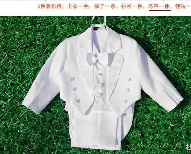 Baby Jongens Wedding Formele Party Tuxedo Suits Jas + Broek + Vlinderdas + Vest + Shirts Jongen Pak 5 stks/set Voor 1-3 Leeftijden Dhl Gratis 4 Sets/partij Baby Jongens Wedding Formele Party Tuxedo Suits Jas + Broek + Vlinderdas + Vest + Shirts Jongen Pak 5 stks/set Voor 1-3 Leeftijden Dhl Gratis 4 Sets/partij