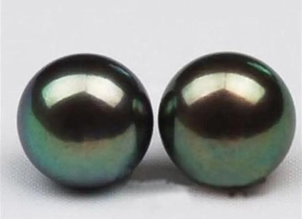 

Natural AAA 10-11mm Black Tahitian Pearl Earring