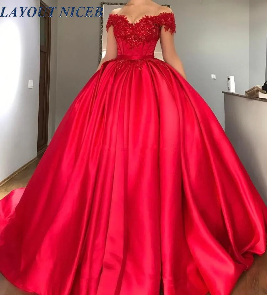 

Modest Off Shoulder Red Ball Gown Prom Dresses Appliques Beaded Satin Corset Lace Up Sweet Sixteen Dresses