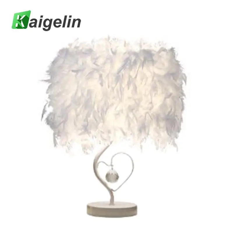 

Office Table Decoration LED Desk Lamp Nightlights Bedside Room Sitting Room Heart Shape Feather Crystal Table Lamp