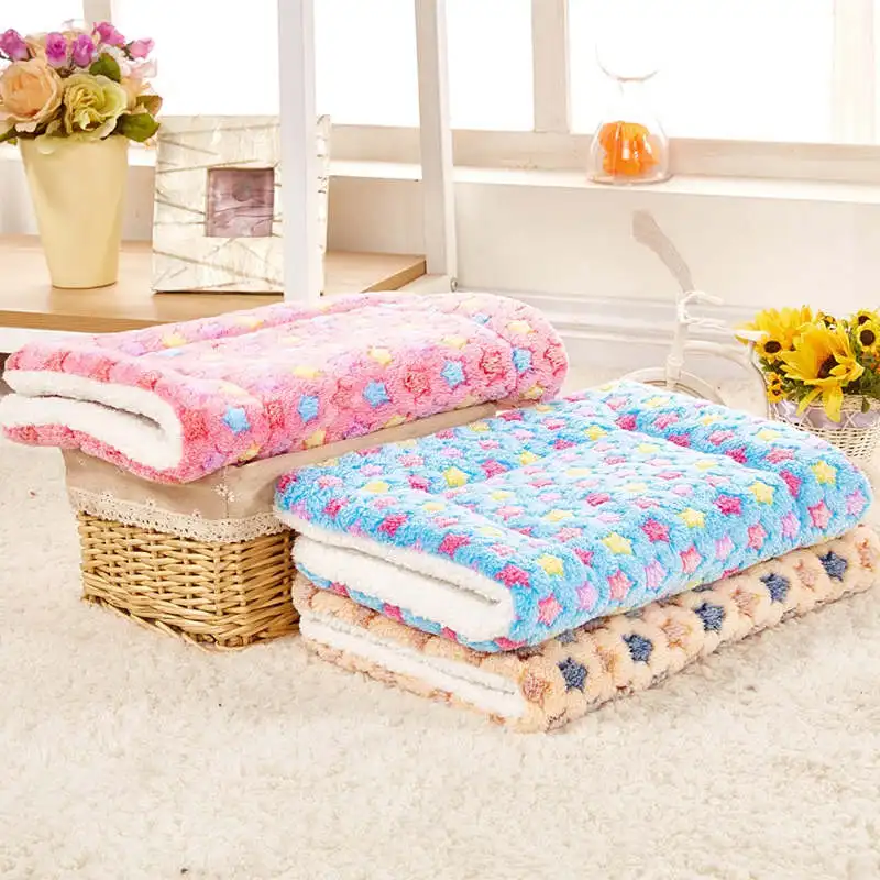 

Breathable Blanket for Dogs Winter Foldable Cushion Pet Dog Bed Cat Bed Cashmere Soft Warm Sleep Mat Goods for Dogs Cats Pets