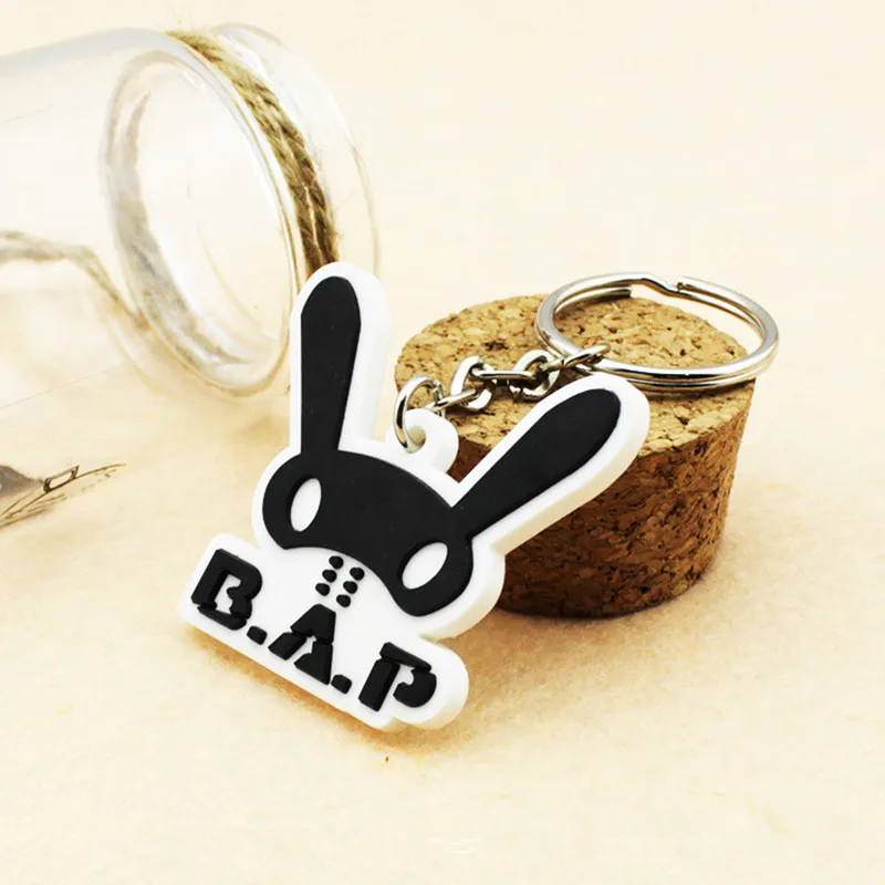 

KPOP B.A.P Best Absolute Perfect Rabbit Group Plastic Keychain Women Bag Key Holder LIaveros Chaveiro B029