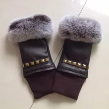 Бархатные женские перчатки без пальцев, модные, с заклепками, Осень-зима, теплые женские перчатки из натуральной кожи с мехом кролика Рекс, черные, коричневые