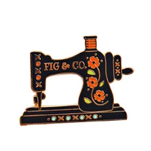 Costura Vintage Pin