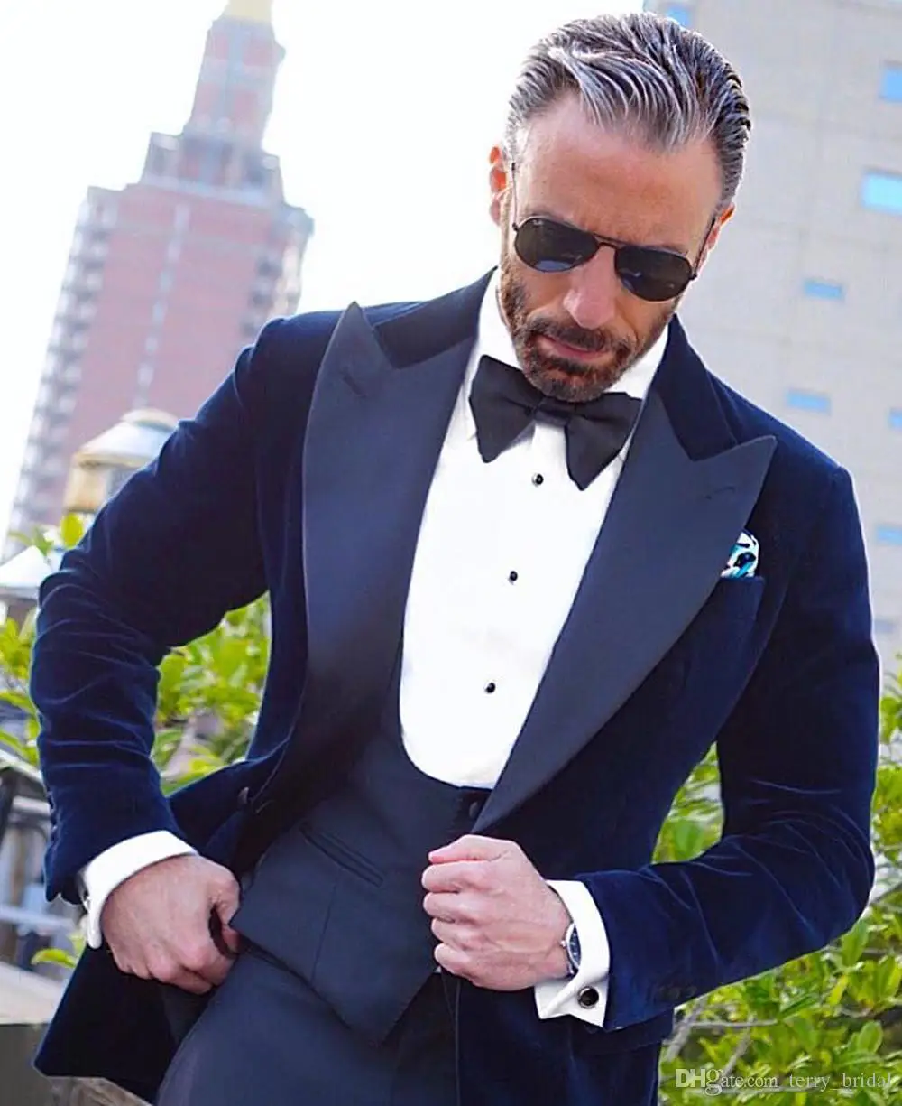 

Men's 3 pieces Formal Business Slim Fit Notch Lapel Tweed Wool Tuxedos Blazer Groomsman for Wedding(Jacket+Vest+Pants)