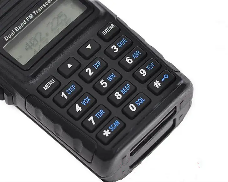 Baofeng-UV-82-VHFUHF-Ham-Two-way-Radio-Walkie-_57