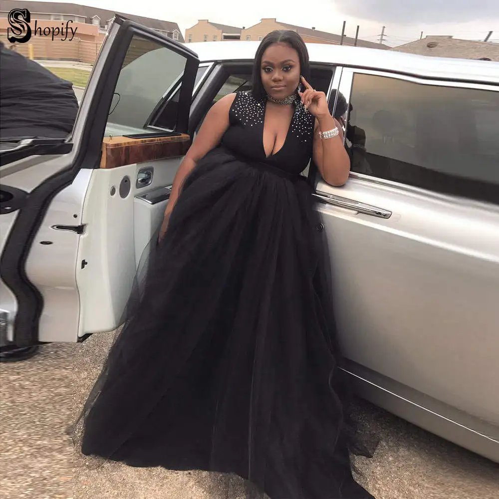 

Plus Size Long Prom Dresses 2019 Elegant Deep V-neck Beaded African Black Tulle Women Floor Length Prom Gown Dress