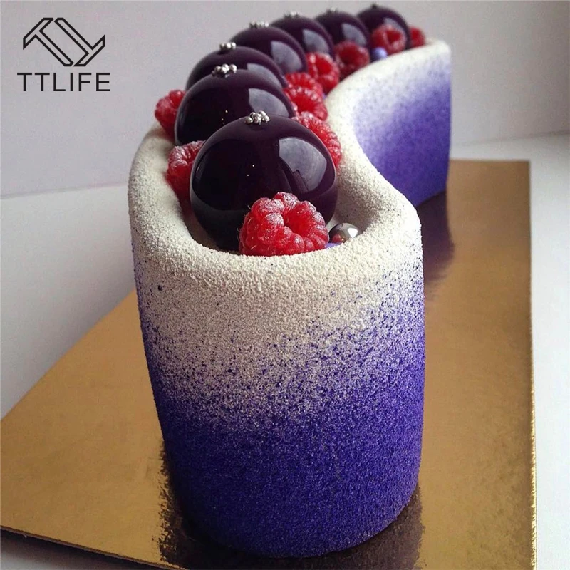 

TTLIFE Moon Arc Shape Silicone Chocolate Mousse Cake Mold Confectionery Pastry Pudding Ice Cream Baking Tool Dessert Decorators