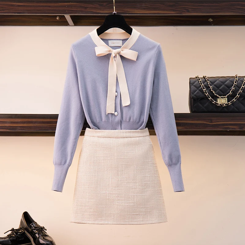 

HAMALIEL New 2019 Fashion Spring Skirt Suits Women Blue Knitted Single Breasted Bow Sweater Coats 2 PCS Suits +Tweed Skirt Sets