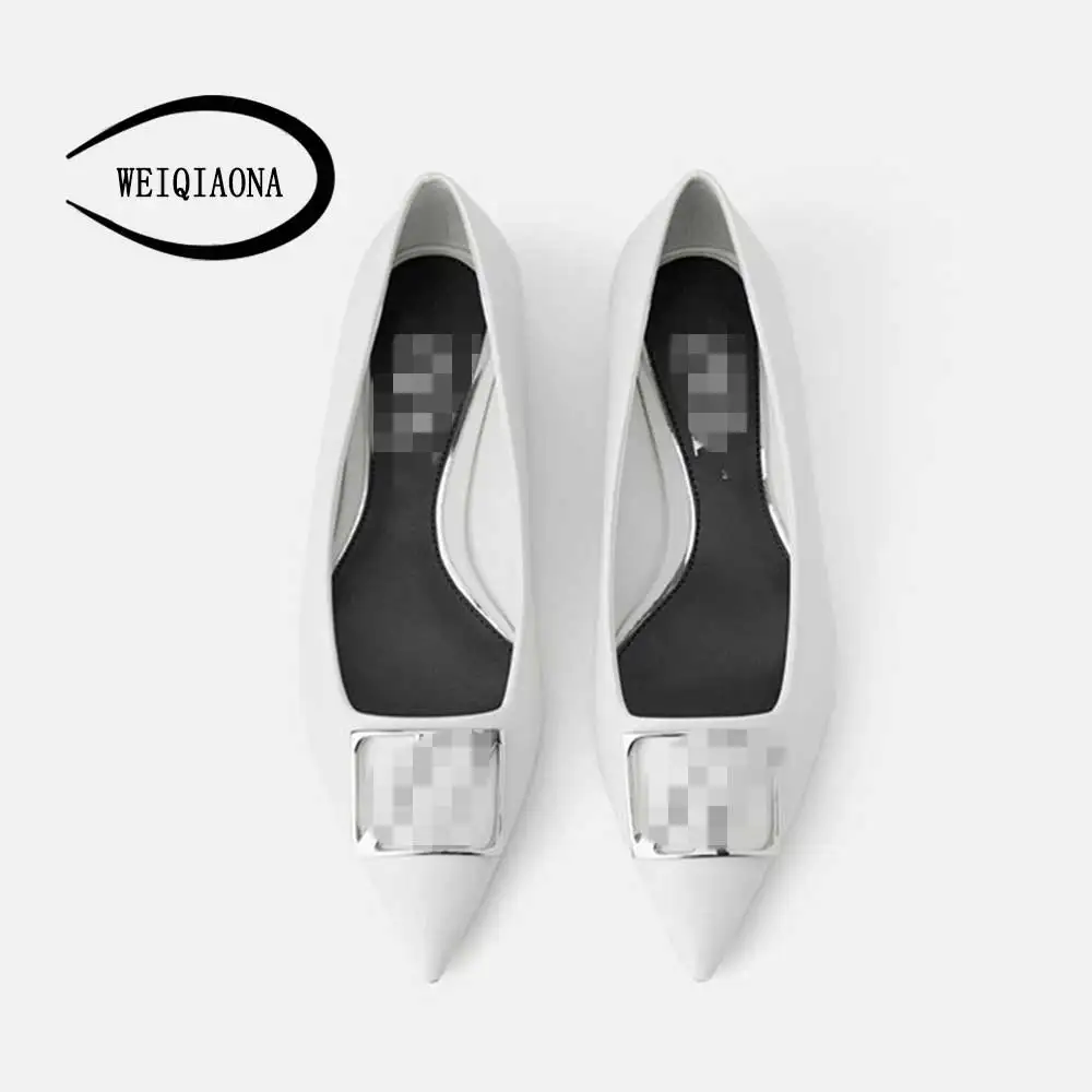 

WEIQIAONA 2019 pointed toe women shoes shallow mouth flat shoes Rivet deduction Red wedding shoes Party Shoes