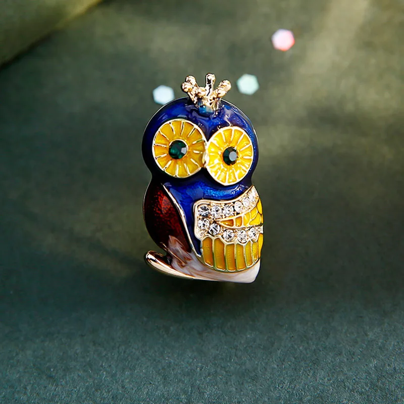 

Harry Potter Pin Brooch Eagle Hedwig Badge Brooch Metal Badge Pin Brooch for Women Men Cosplay Costume Accessory Gift Lapel Pin