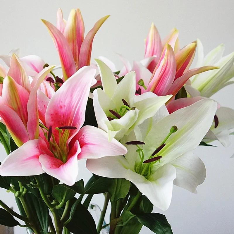 

2 Heads Artificial Lily Flowers Branch Wedding Party Festival Decor for House Home Garden Decoration Fake Flowers silk flores
