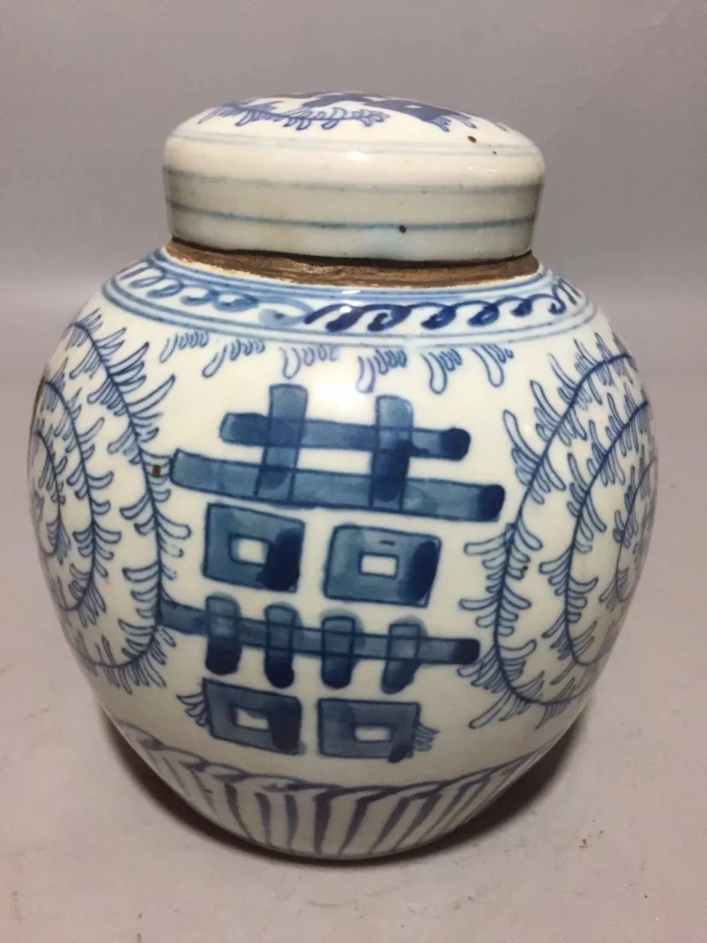 

SNS Chinese hand carved palace imperial Pu'er tea blue and white porcelain bottle