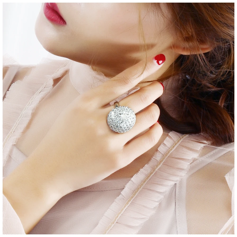 DreamCarnival 1989 Fashion Dome Shape Deluxe Jewelry Wedding Cocktail Parties Women Luxury Bride Big Party Ring YR6823