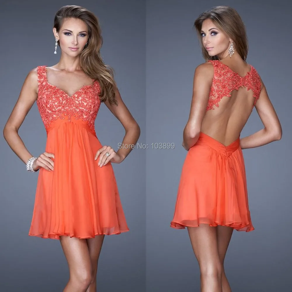 vestido curto costas abertas