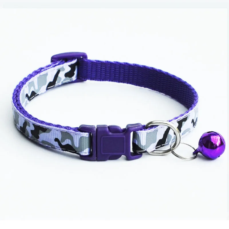 Популярный безопасный Повседневный нейлоновый ошейник для собаки, модный Регулируемый Камуфляжный ошейник с колокольчиком для питомца - Цвет: Purple