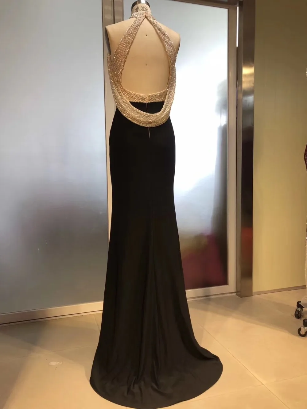 dress elegant