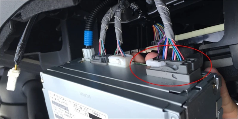 Liislee Adapter Wire Rear View Camera For Honda For CRV For CR-V 2012~2016 Car Connector Cable Original Video Input Switch RCA 7