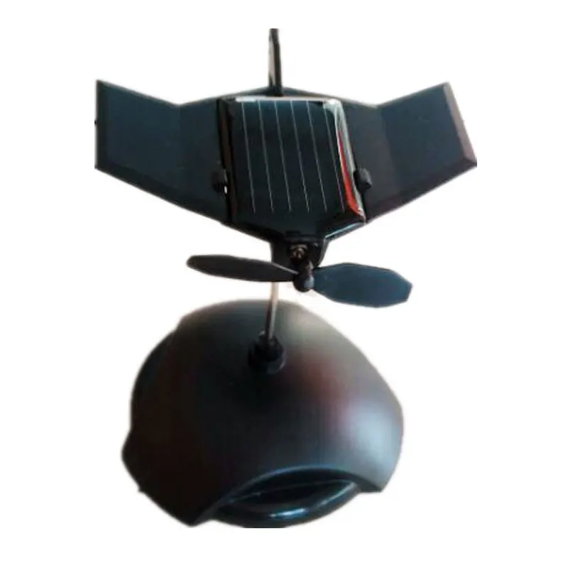 Солнечной собраны игрушки маленький самолет Black Hawk автомобиль украшения
