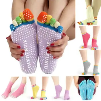 

Colorful Professional Sports Socks Fitness Cotton 5 Toes Socks For Women Pilates Non-slip Dance Socks Wholesale