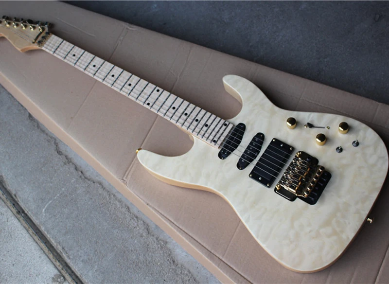 

Wholesale natural wood color tremolo electric guitar with active pickups,Maple fretboard,clouds maple veneer,Golden hardwares