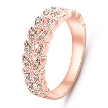 High Quality Rose Golden Color Classical Crystal Wedding Ring for Women Fashion Rhinestone Finger Ring Elegant Gift Wholesale alloy plating gold rhinestone finger ring golden