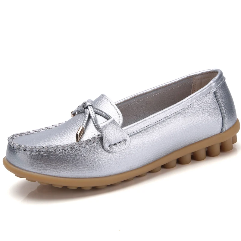 FEVRAL/Женские повседневные кожаные туфли Лоферы без застежки; женские мокасины на плоской подошве; Новая женская обувь для вождения обувь для мам с вырезами - Цвет: Silver