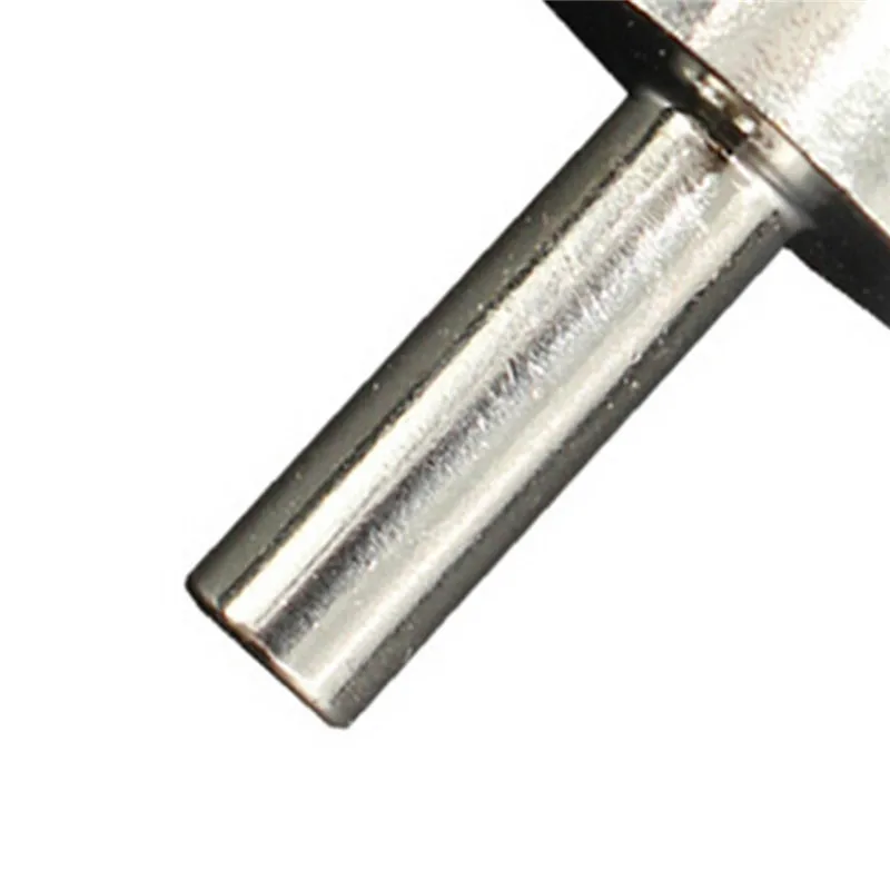 3305356-e (4)